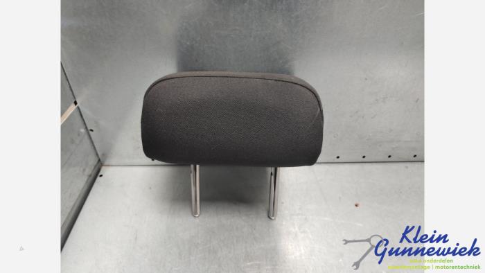 Car headrests