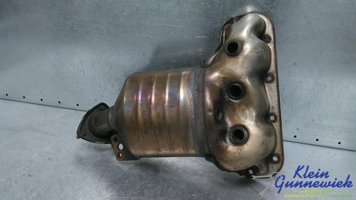 Używane Katalizator Opel Corsa Cena € 96,00 Procedura marży oferowane przez Klein Gunnewiek Autodemontage & Motorentechniek