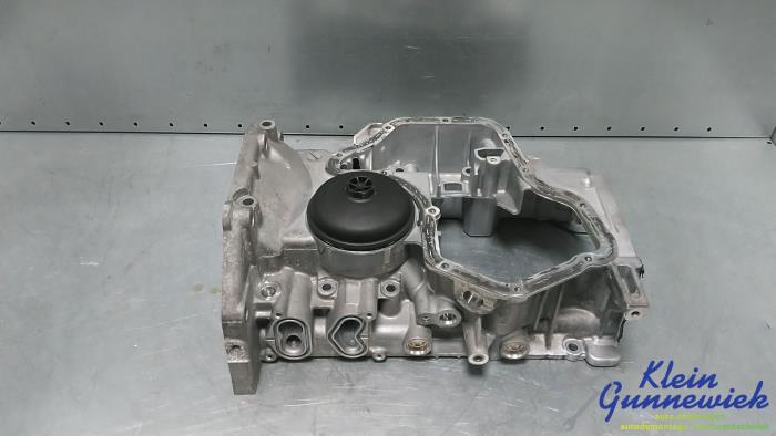 Gebrauchte Ölwanne Renault Megane Preis € 33,00 Margenregelung angeboten von Klein Gunnewiek Autodemontage & Motorentechniek