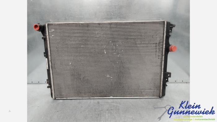 Used Radiator Volkswagen Tiguan Price € 36,00 Margin scheme offered by Klein Gunnewiek Autodemontage & Motorentechniek