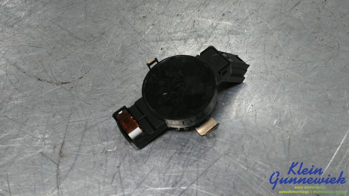Begagnade Regnsensor Mercedes A-Klasse Pris € 25,00 Marginaltabell erbjuds av Klein Gunnewiek Autodemontage & Motorentechniek