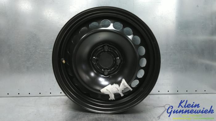 Begagnade Hjul Opel Corsa Pris € 15,00 Marginaltabell erbjuds av Klein Gunnewiek Autodemontage & Motorentechniek