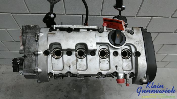 Motor van een Audi A4 2006