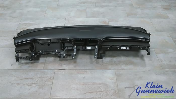 Używane Panel Hyundai Tucson Cena € 795,00 Procedura marży oferowane przez Klein Gunnewiek Autodemontage & Motorentechniek