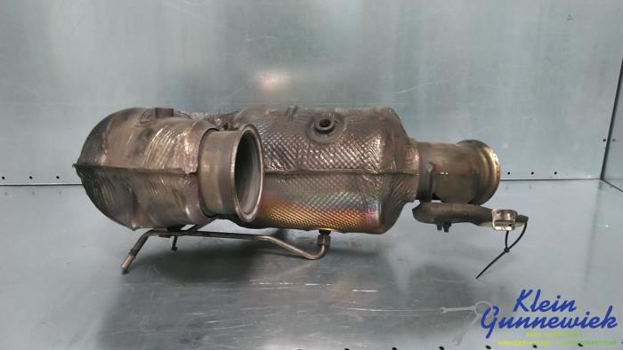 Usagé Catalyseur Mercedes C-Klasse Prix € 500,00 Règlement à la marge proposé par Klein Gunnewiek Autodemontage & Motorentechniek