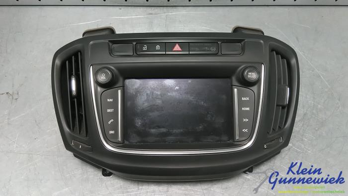 Usagé Innerdisplay Opel Zafira Prix € 375,00 Règlement à la marge proposé par Klein Gunnewiek Autodemontage & Motorentechniek