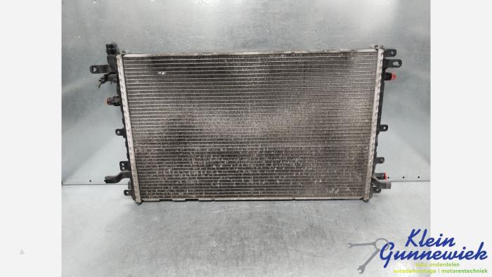 Usagé Radiateur Opel Ampera Prix € 145,00 Règlement à la marge proposé par Klein Gunnewiek Autodemontage & Motorentechniek