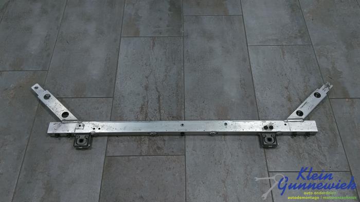 Begagnade Front Volvo XC90 Pris € 25,00 Marginaltabell erbjuds av Klein Gunnewiek Autodemontage & Motorentechniek