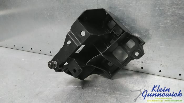 Nowe Panel przedni Audi Q6 Cena € 30,25 Z VAT oferowane przez Klein Gunnewiek Autodemontage & Motorentechniek