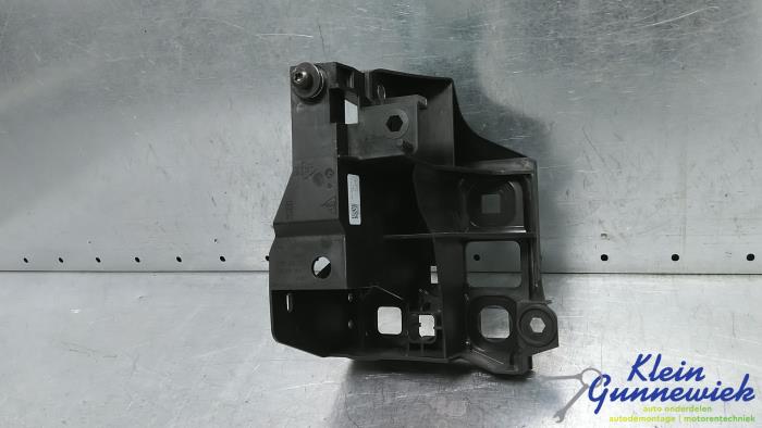 Nowe Panel przedni Audi Q6 Cena € 30,25 Z VAT oferowane przez Klein Gunnewiek Autodemontage & Motorentechniek