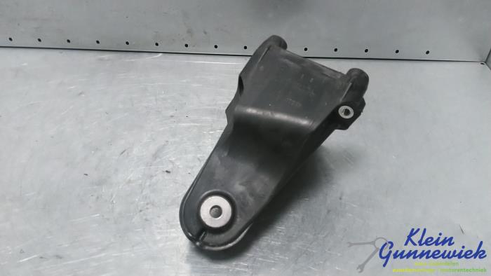 Used Engine mount Mercedes C-Klasse Price € 50,00 Margin scheme offered by Klein Gunnewiek Autodemontage & Motorentechniek