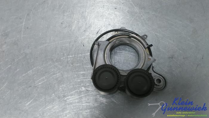 Usados Rodillo tensor correa múltiple Mercedes C-Klasse Precio € 67,00 Norma de margen ofrecido por Klein Gunnewiek Autodemontage & Motorentechniek