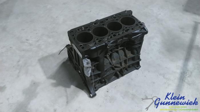 Używane Dolny blok silnika Volkswagen Caddy Cena € 450,00 Procedura marży oferowane przez Klein Gunnewiek Autodemontage & Motorentechniek
