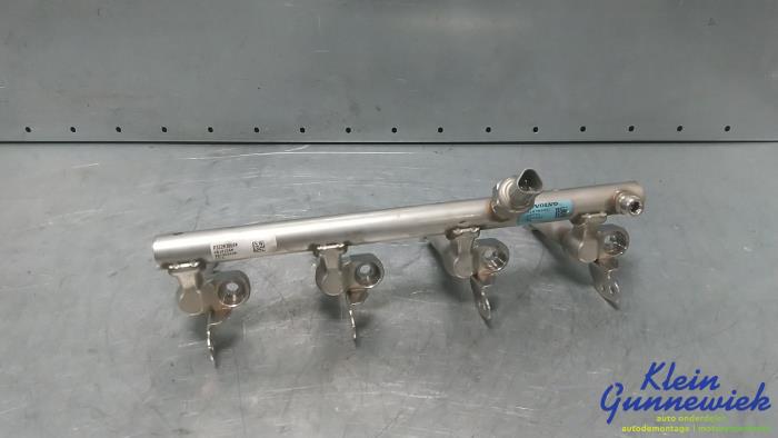 Usagé Système d'injection Volvo XC90 Prix € 79,00 Règlement à la marge proposé par Klein Gunnewiek Autodemontage & Motorentechniek
