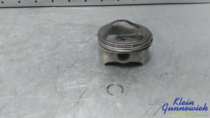 Usados Pistón Audi S6 Precio € 63,00 Norma de margen ofrecido por Klein Gunnewiek Autodemontage & Motorentechniek