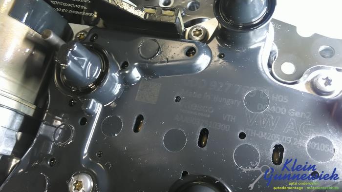 Mechatronisches van een Volkswagen Golf 2024
