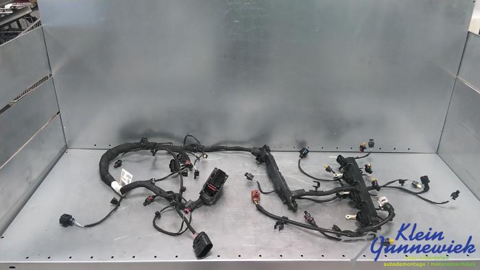 Begagnade Kablage Audi A4 Pris € 147,00 Marginaltabell erbjuds av Klein Gunnewiek Autodemontage & Motorentechniek