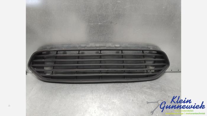 Używane Grill Ford Transit Cena € 55,00 Procedura marży oferowane przez Klein Gunnewiek Autodemontage & Motorentechniek