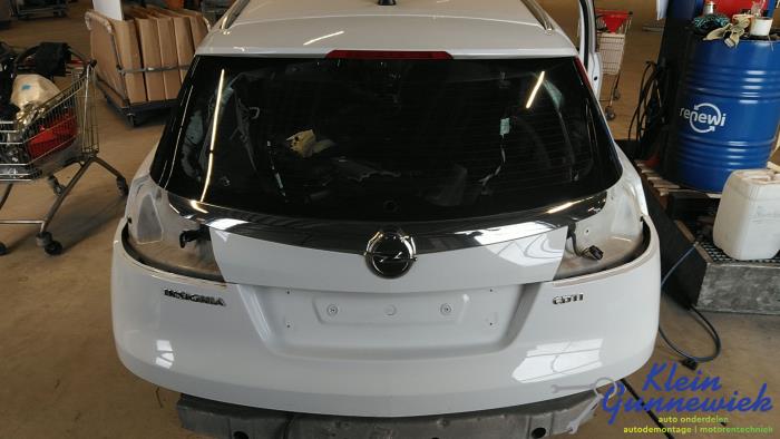 Begagnade Baklucka Opel Insignia Pris € 145,00 Marginaltabell erbjuds av Klein Gunnewiek Autodemontage & Motorentechniek