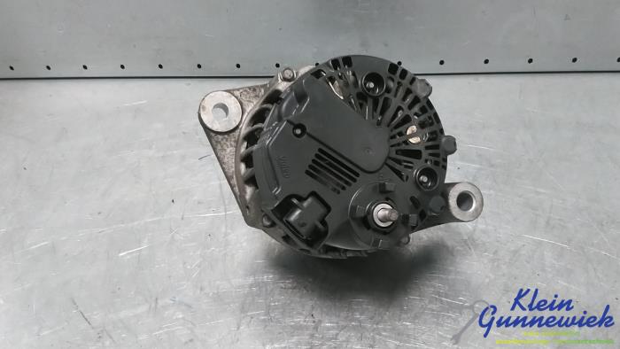 Dynamo d'un Opel Insignia 2012