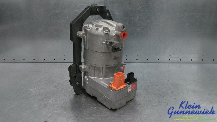 Usagé Pompe clim Skoda Enyaq IV Prix € 185,00 Règlement à la marge proposé par Klein Gunnewiek Autodemontage & Motorentechniek