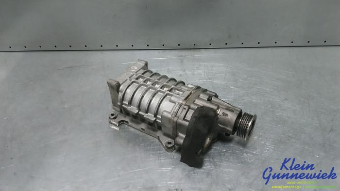 Kompressor van een Volkswagen Golf 2011