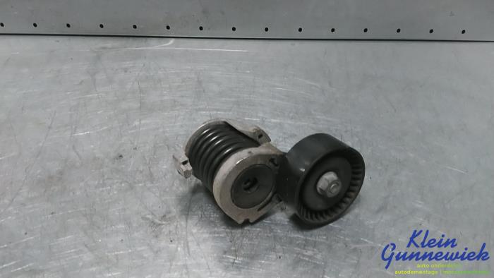 Usados Rodillo tensor correa múltiple BMW 1-Serie Precio € 35,00 Norma de margen ofrecido por Klein Gunnewiek Autodemontage & Motorentechniek