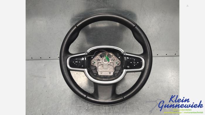 Begagnade Ratt Volvo XC90 Pris € 295,00 Marginaltabell erbjuds av Klein Gunnewiek Autodemontage & Motorentechniek