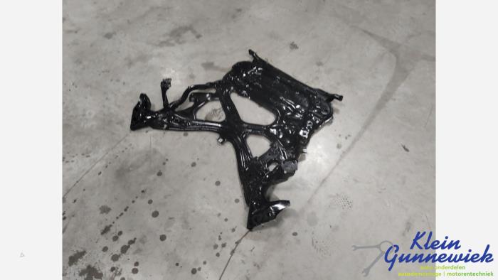 Begagnade Underram Audi A5 Pris € 251,00 Marginaltabell erbjuds av Klein Gunnewiek Autodemontage & Motorentechniek