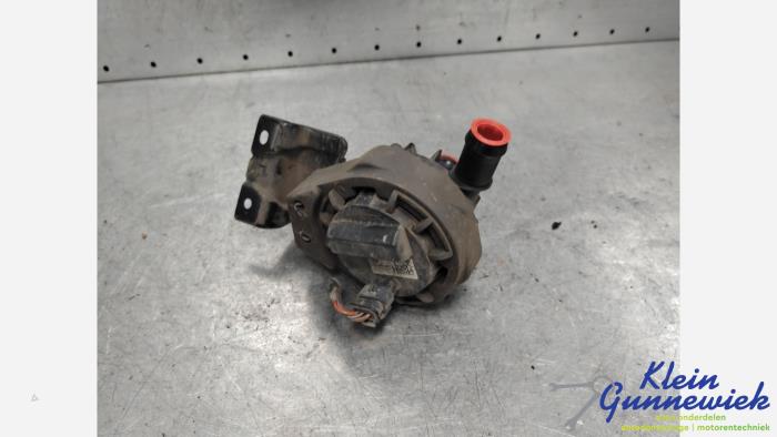 Używane Pompa wodna Skoda Enyaq IV Cena € 28,00 Procedura marży oferowane przez Klein Gunnewiek Autodemontage & Motorentechniek