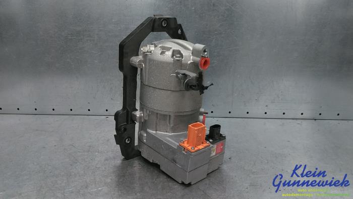 Usagé Compresseur de clim Skoda Enyaq IV Prix € 185,00 Règlement à la marge proposé par Klein Gunnewiek Autodemontage & Motorentechniek