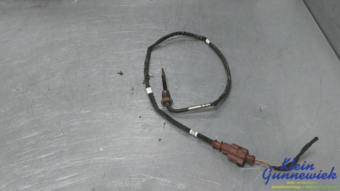Usagé Sensor température d’échappement Volkswagen Crafter Prix € 64,00 Règlement à la marge proposé par Klein Gunnewiek Autodemontage & Motorentechniek