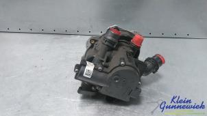 Pompe à eau d'un Audi A4 2013