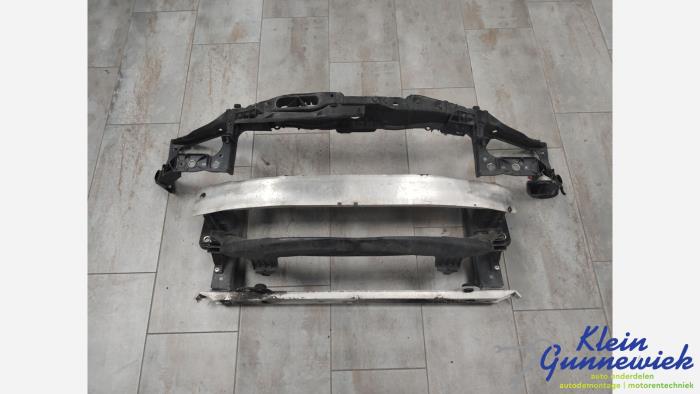 Begagnade Front Opel Corsa Pris € 112,00 Marginaltabell erbjuds av Klein Gunnewiek Autodemontage & Motorentechniek