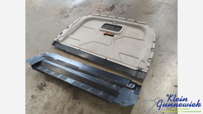 Używane Przegroda kabiny Ford Transit Custom Cena € 140,00 Procedura marży oferowane przez Klein Gunnewiek Autodemontage & Motorentechniek