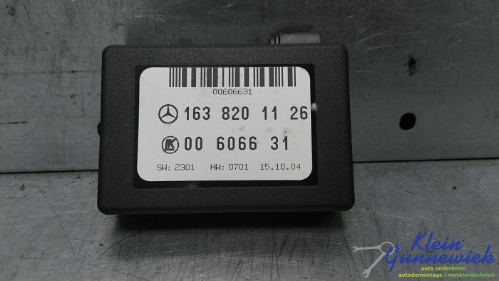 Begagnade Regnsensor Mercedes ML-Klasse Pris € 30,00 Marginaltabell erbjuds av Klein Gunnewiek Autodemontage & Motorentechniek