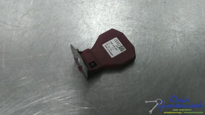 Gebrauchte Antenne Audi Q3 Preis € 18,00 Margenregelung angeboten von Klein Gunnewiek Autodemontage & Motorentechniek