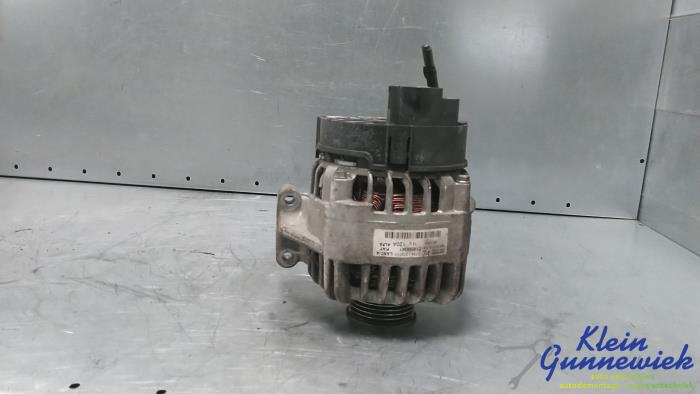Begagnade Dynamo Ford KA Pris € 50,00 Marginaltabell erbjuds av Klein Gunnewiek Autodemontage & Motorentechniek