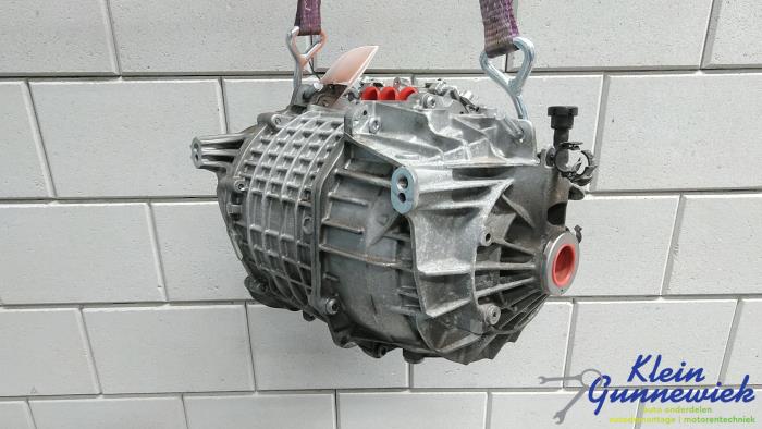 Używane Silnik Volvo XC90 Cena € 2.495,00 Procedura marży oferowane przez Klein Gunnewiek Autodemontage & Motorentechniek