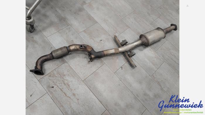 Używane Katalizator Opel Zafira Cena € 795,00 Procedura marży oferowane przez Klein Gunnewiek Autodemontage & Motorentechniek