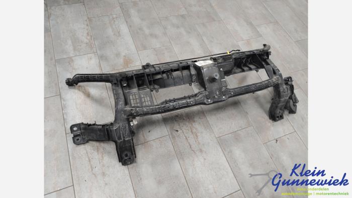 Begagnade Front Ford Transit Pris € 145,00 Marginaltabell erbjuds av Klein Gunnewiek Autodemontage & Motorentechniek