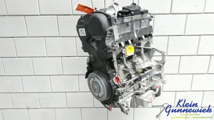 Engine from a Volvo XC90 2022
