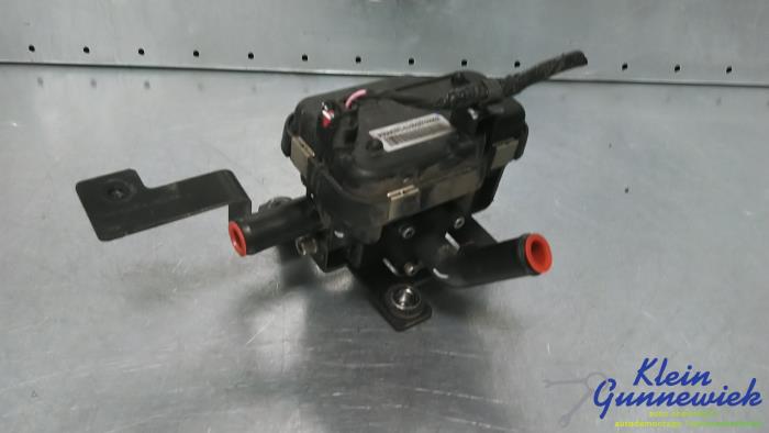 Begagnade Vattenpump Kia Soul Pris € 150,00 Marginaltabell erbjuds av Klein Gunnewiek Autodemontage & Motorentechniek