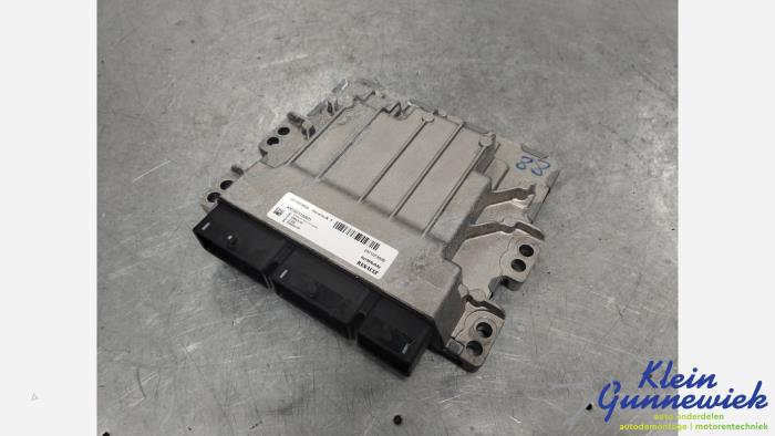 Used Injection computer Renault Captur Price € 195,00 Margin scheme offered by Klein Gunnewiek Autodemontage & Motorentechniek