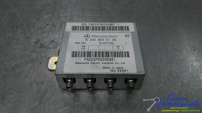 Używane Antena Mercedes G-Klasse Cena € 50,00 Procedura marży oferowane przez Klein Gunnewiek Autodemontage & Motorentechniek