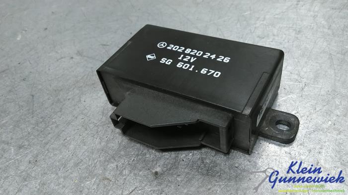 Begagnade Sätesdator Mercedes G-Klasse Pris € 35,00 Marginaltabell erbjuds av Klein Gunnewiek Autodemontage & Motorentechniek