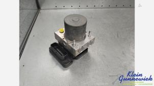 ABS Pumpe van een Ford Transit Custom 2023