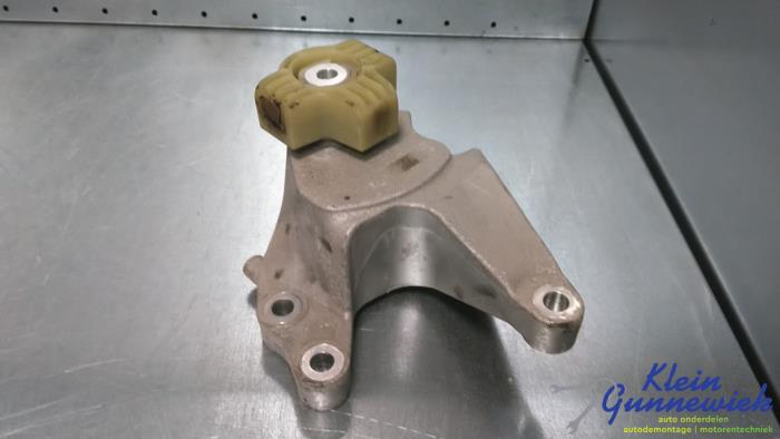 Engine mount from a Polestar 2 2021