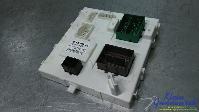 Used Body control computer Polestar 2 Price € 179,00 Margin scheme offered by Klein Gunnewiek Autodemontage & Motorentechniek