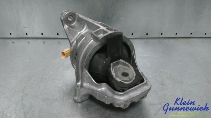 Neue Motorlager Audi A5 Preis € 151,25 Mit Mehrwertsteuer angeboten von Klein Gunnewiek Autodemontage & Motorentechniek